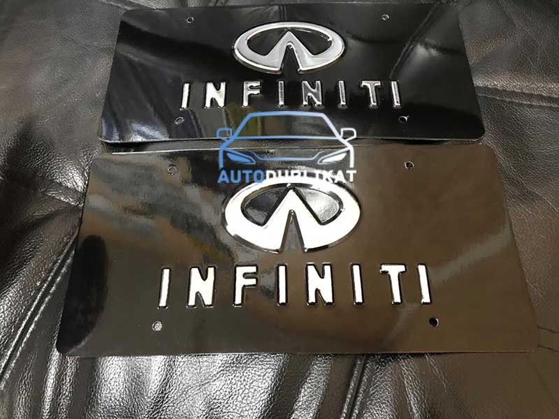 Изготовили сувенирный номер с логотипом компании "INFINITI"
