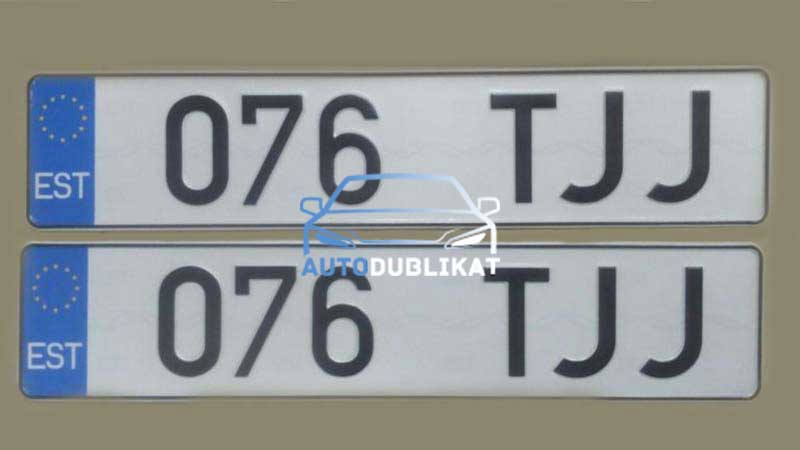 Парный комплект номеров для машин Эстонии