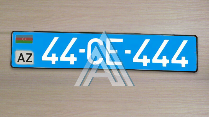 Азербайджанский номерной знак для такси и автобусов
