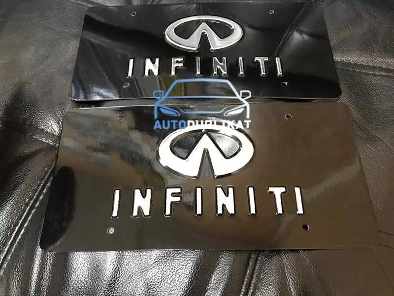 Изготовили сувенирный номер с логотипом компании "INFINITI"